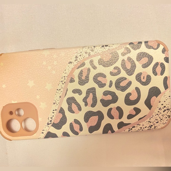 -Bundle of 4 iPhone 11 Cases- - Picture 5 of 10